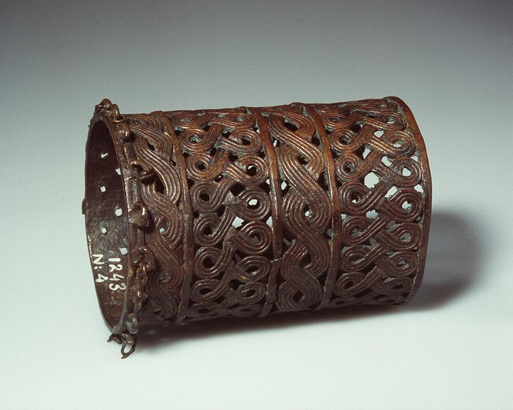 Opengewerkte armband