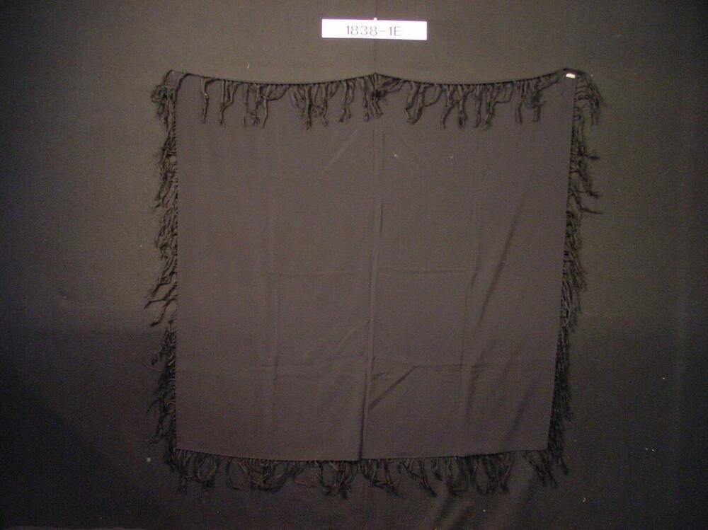 Zijden hoofddoek als onderdeel van een kostuum naar Arubaans voorbeeld