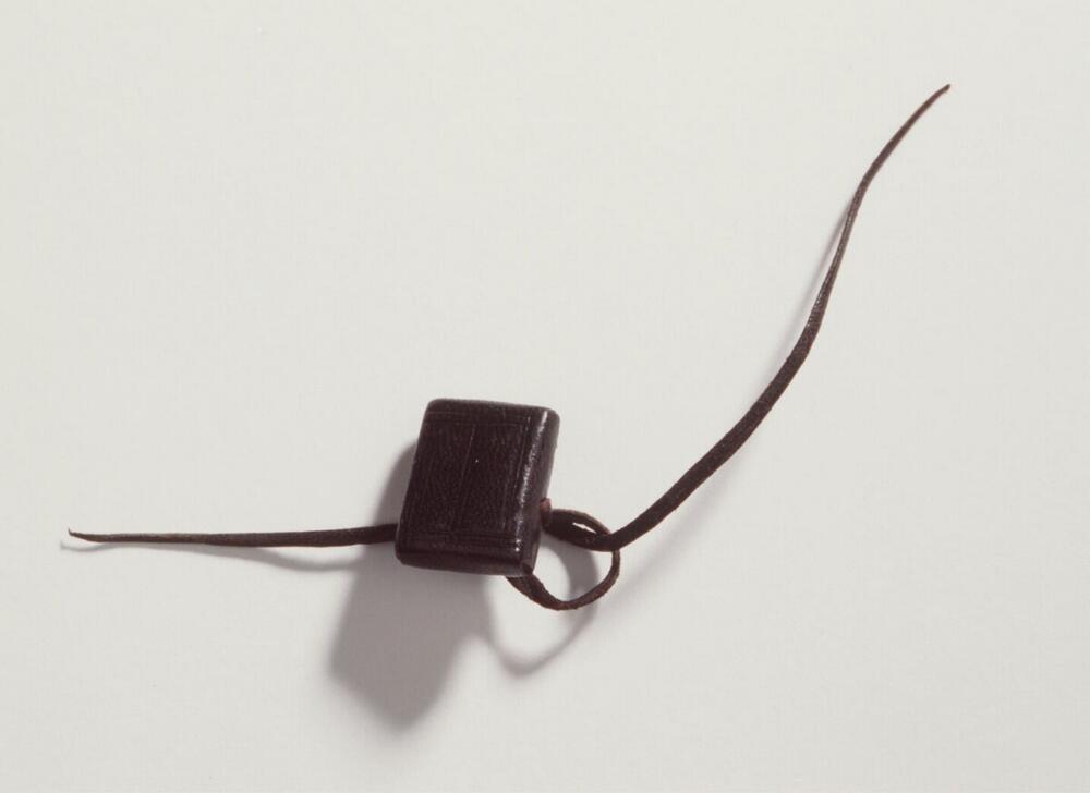 Hair amulet