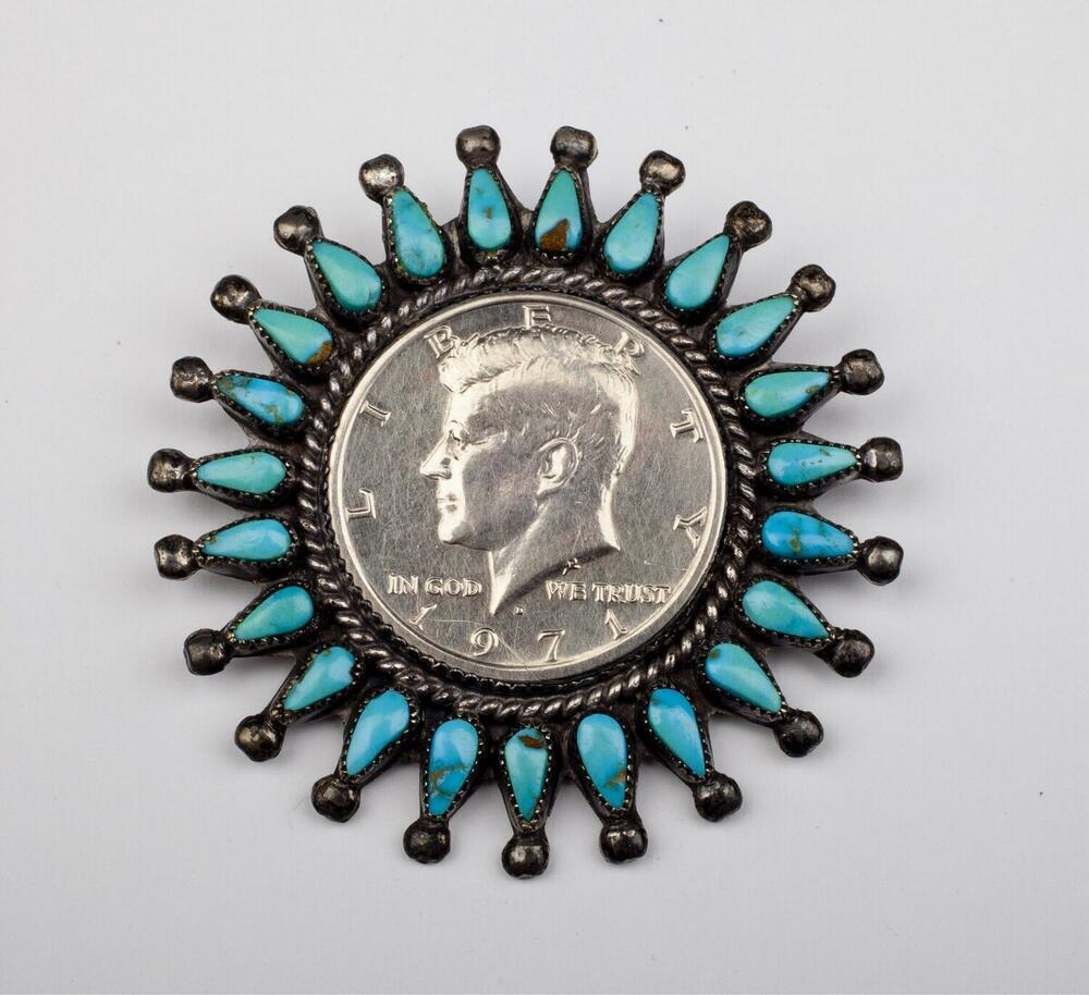 Brooch
