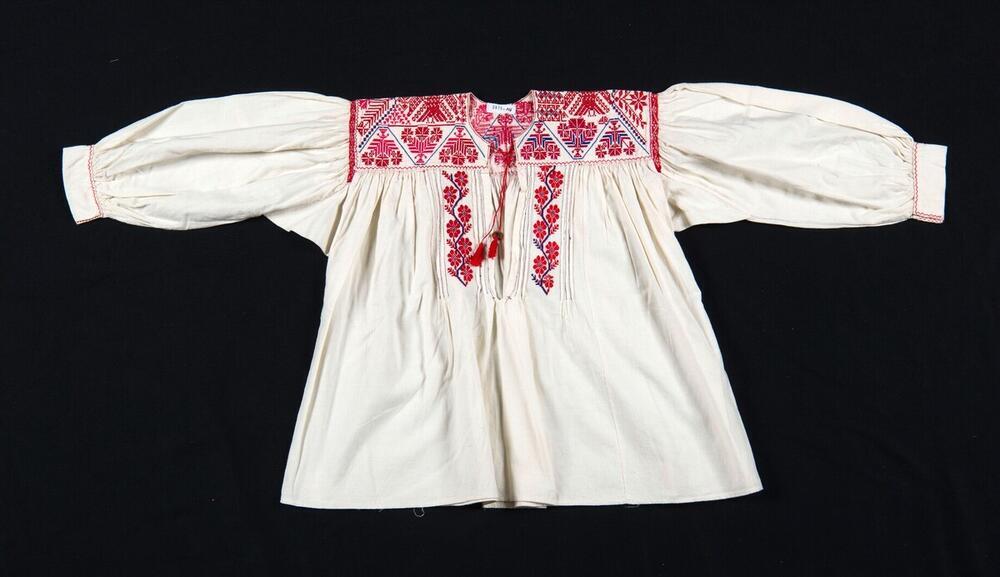 Women's blouse (camisa)