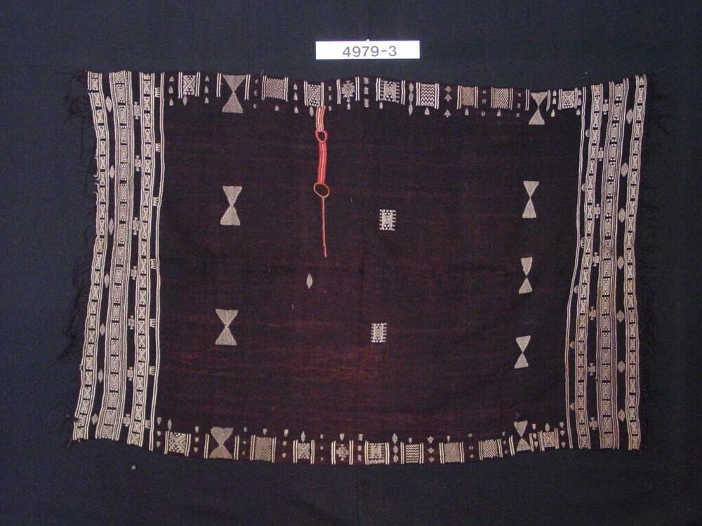 Lange wollen doek met siermotieven