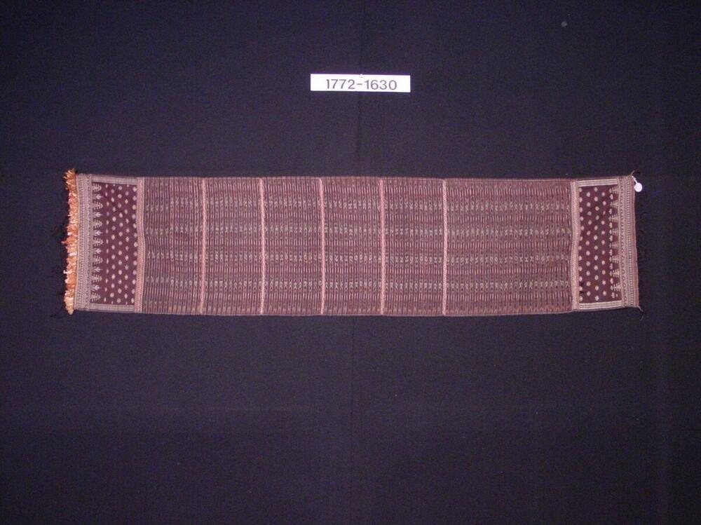 Zijden schouder- en borstdoek