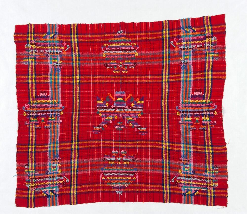 Women's headcloth (tapadera)