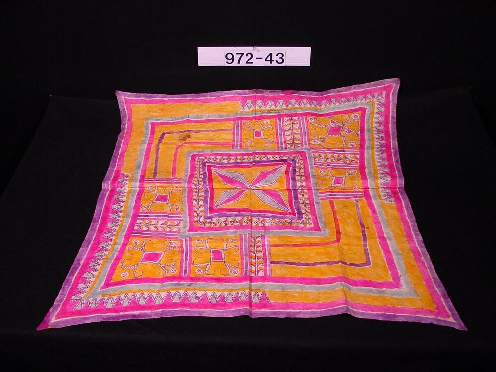 Painted barkcloth headcloth