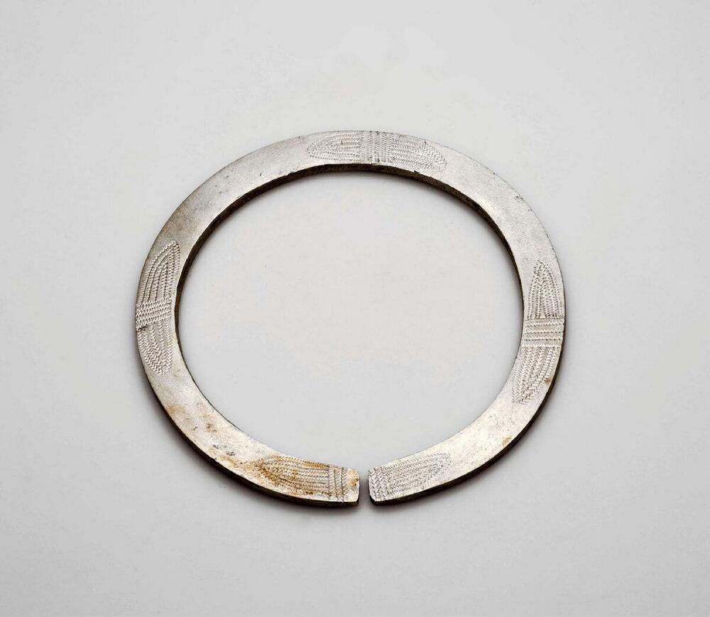 Aluminium halsring voor mannen en vrouwen