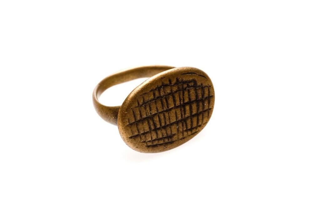 Bronzen vingerring
