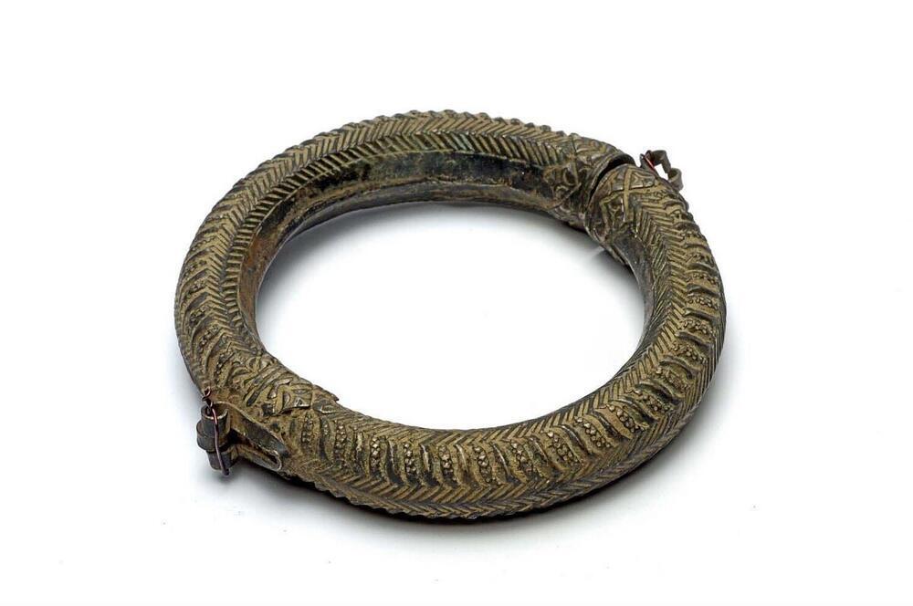 Zilveren bovenarmband voor vrouwen