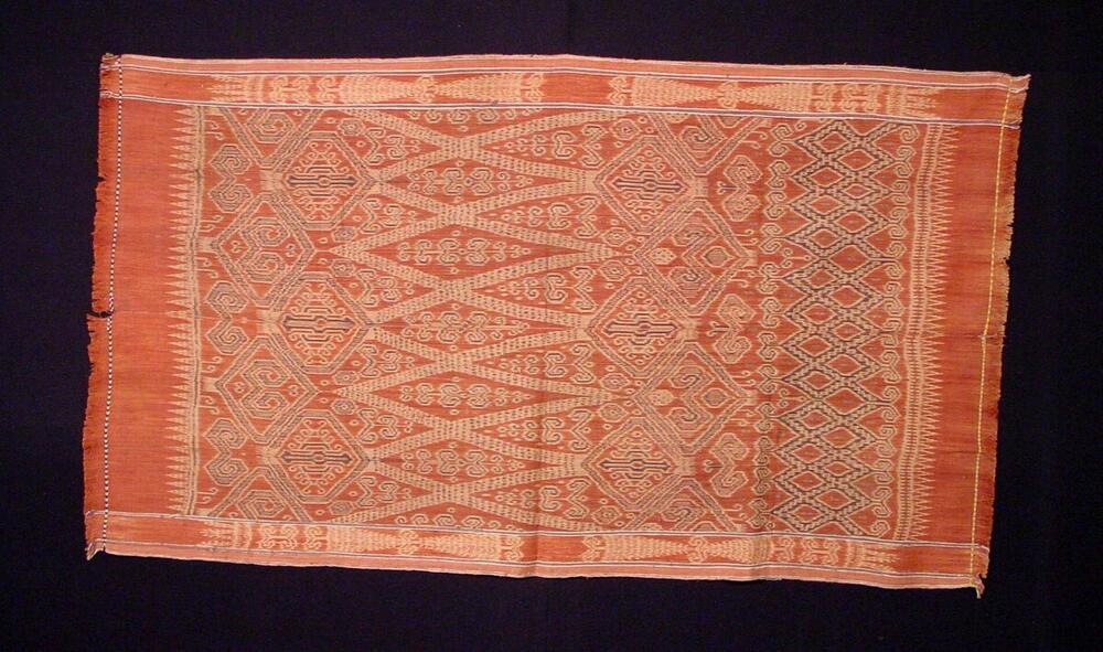 Katoenen doek met patroon in schering ikat