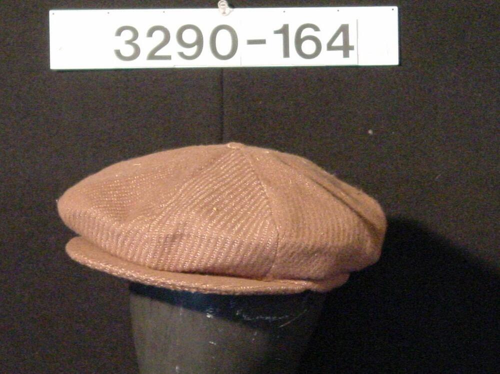 Mannenpet van Europees model