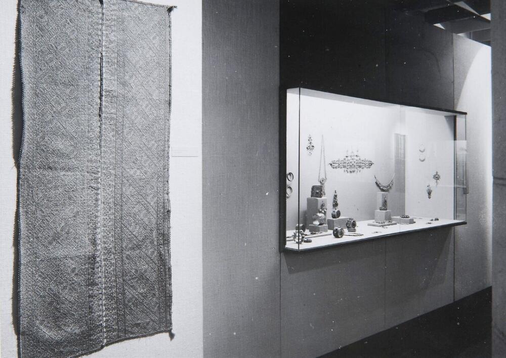 Tentoonstelling 'Sieraden uit Islamitische landen' in het Tropenmuseum