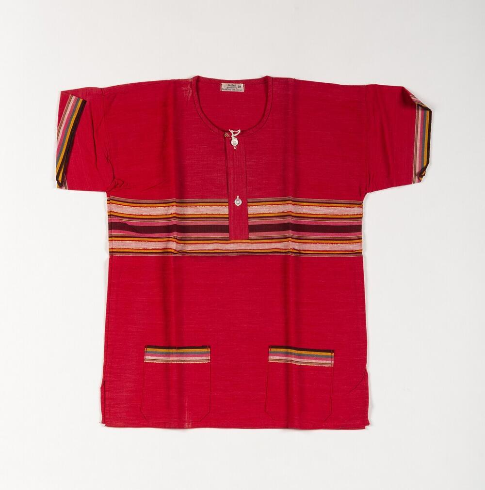 Katoenen blouse vooral gedragen door de vrouwen.