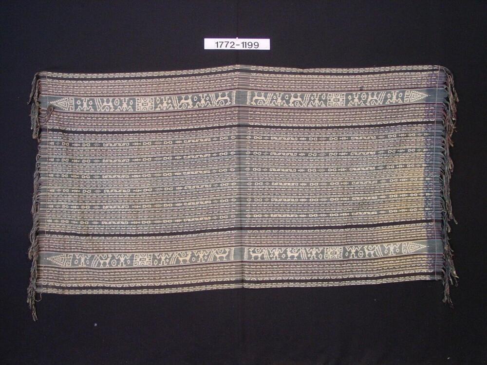 Katoenen schouderdoek met ornament in scheringikat