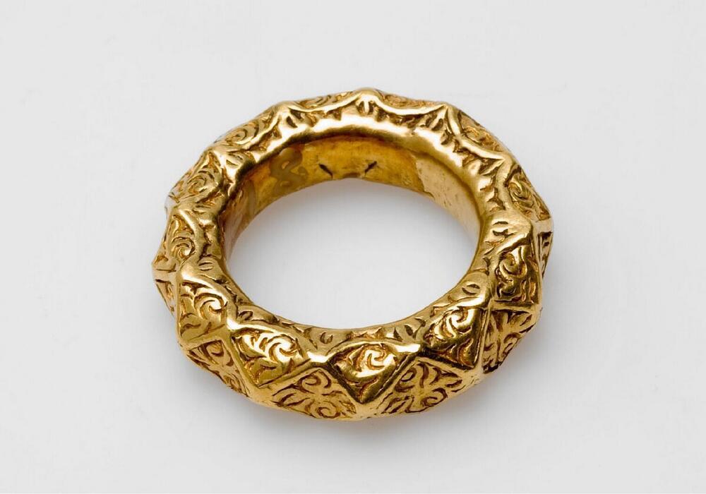 Gouden vingerring