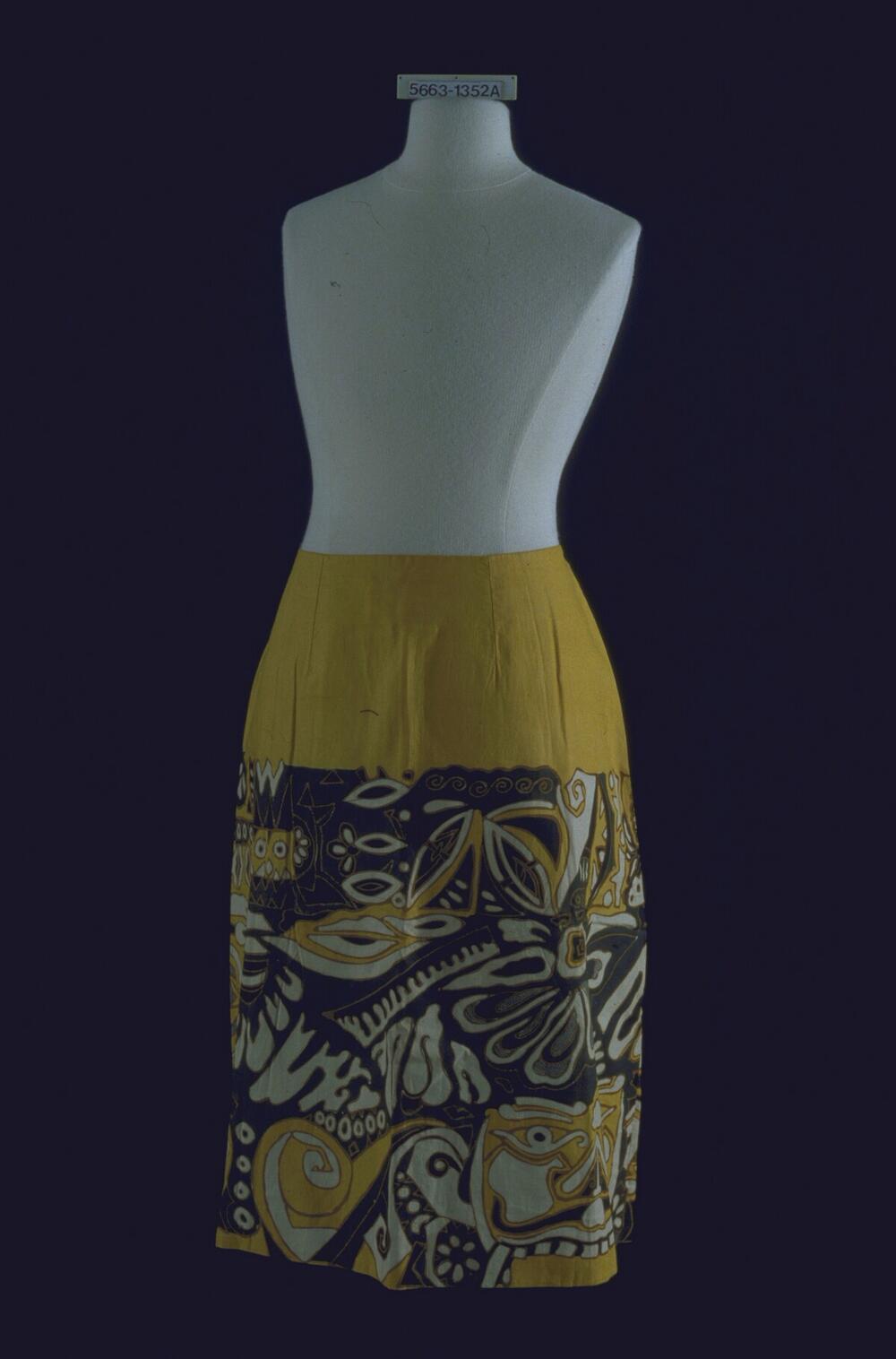 Katoenen rok met grote abstracte Indonesische motieven