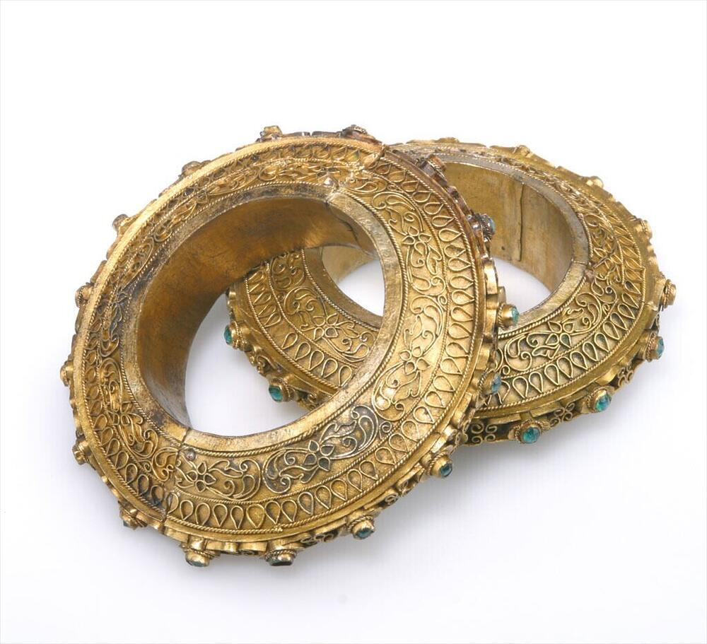 Twee armbanden