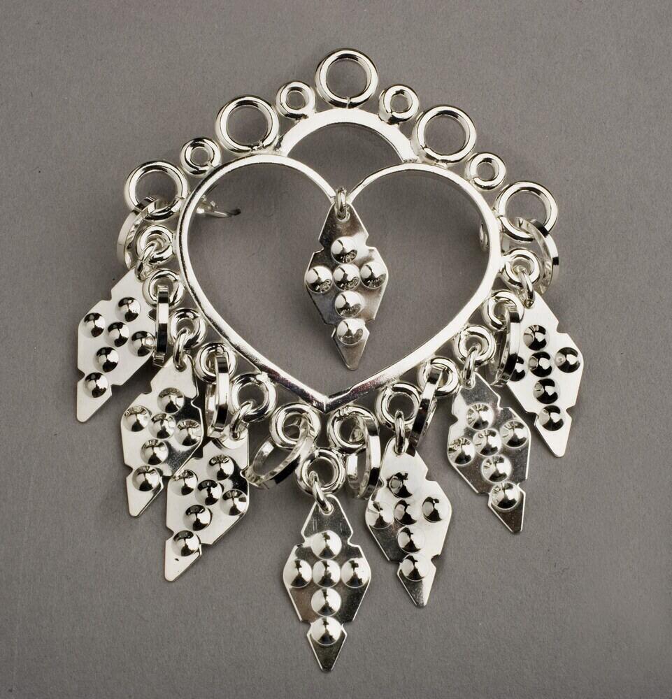 Broche
