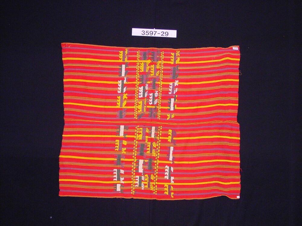 Katoenen doek met ingeweven versiering