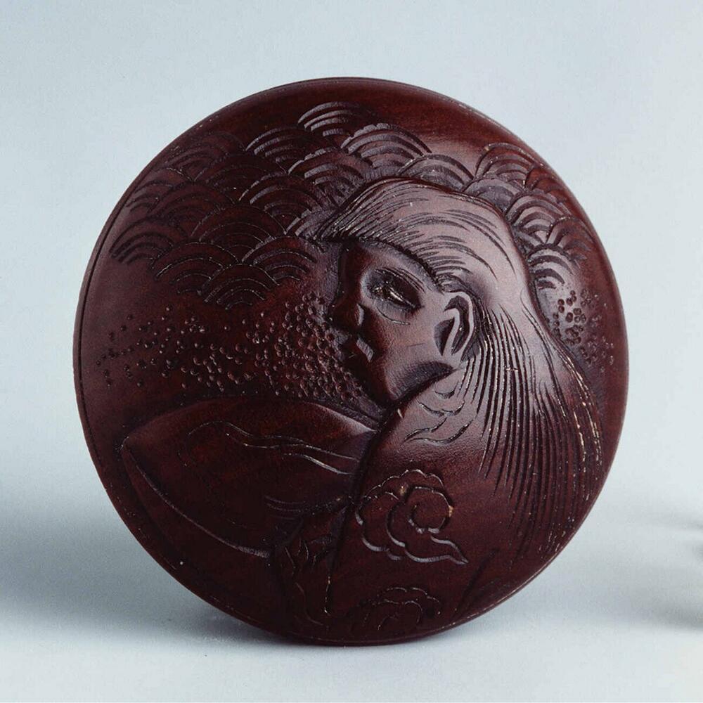 Manju netsuke