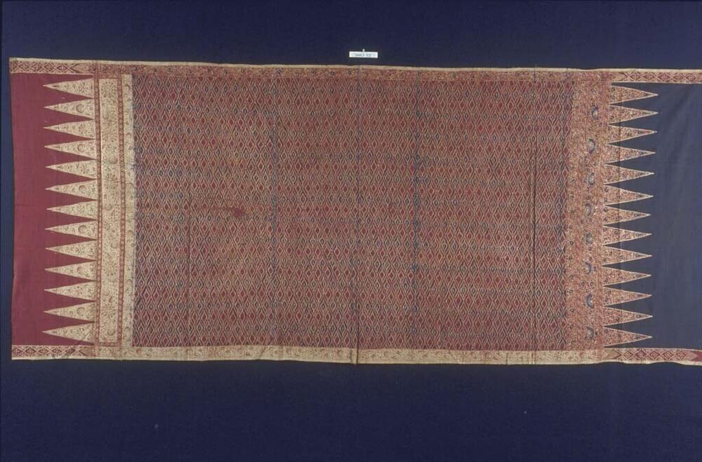 Wikkelrok met geometrische motieven
