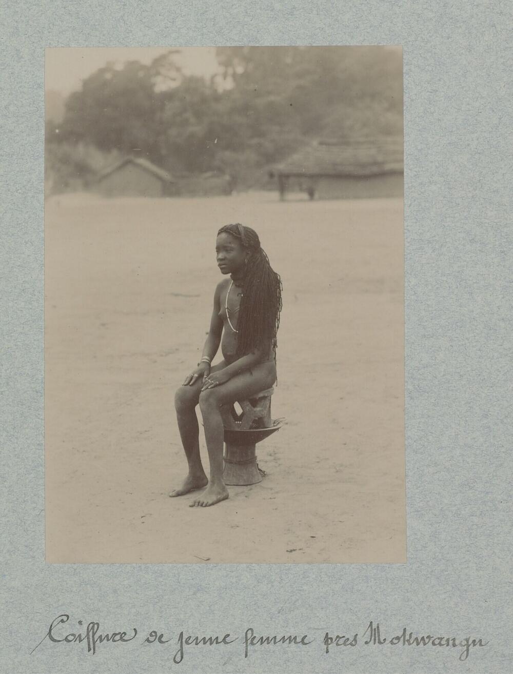 Jonge vrouw bij Mokwangu