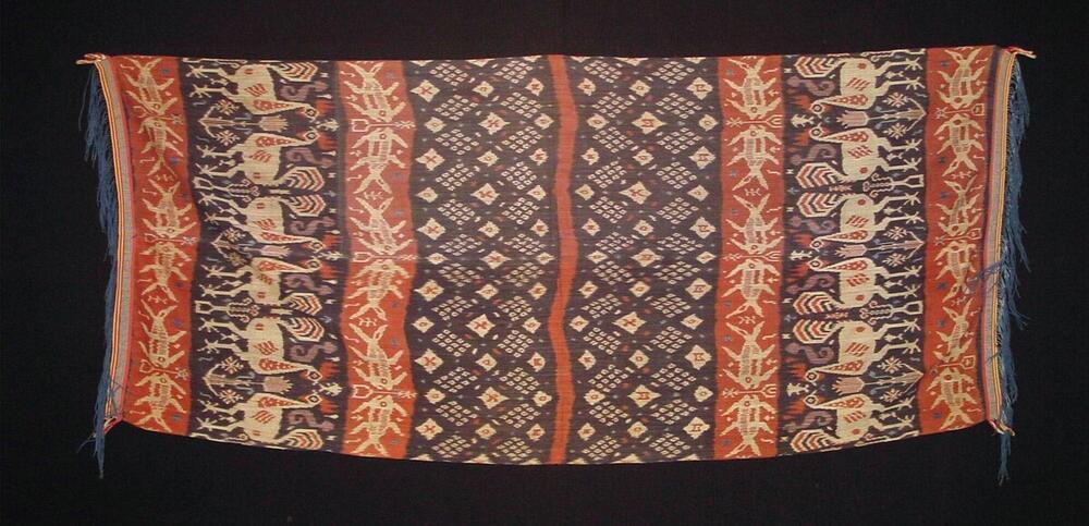 Katoenen schouderdoek voor mannen met banenpatroon in scheringikat van levensboom en dierfiguren