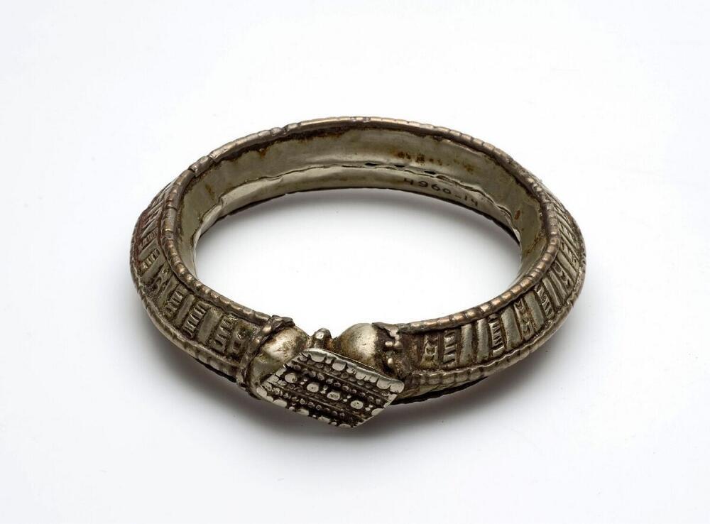 Zilveren armband voor bovenarm
