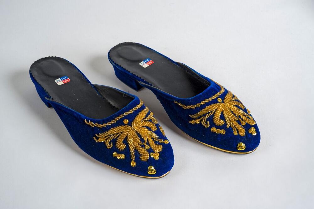 Slippers
