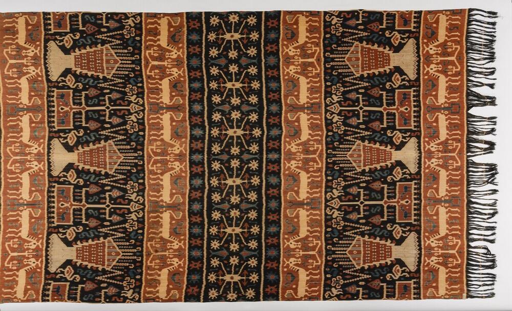 Ikat woven fabric