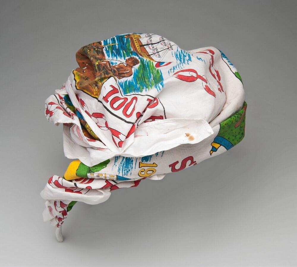 Surinaams-Creoolse vrouwenhoofddoek, ter gelegenheid van 100 jaar afschaffing van de slavernij