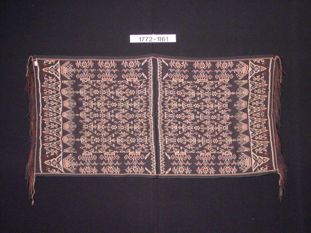 Katoenen schouderdoek met ornament in scheringikat