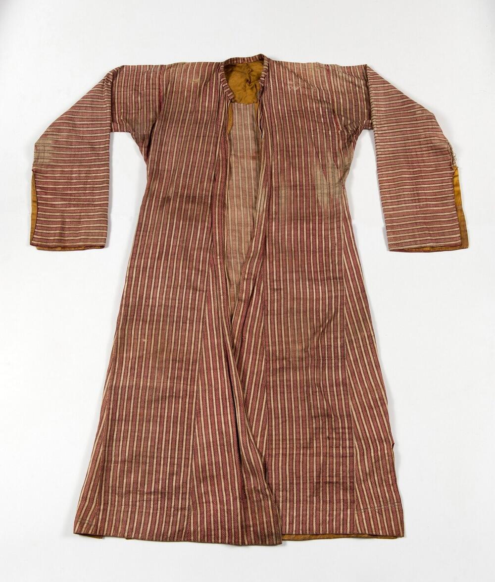 Silk coat, part of a costume for a Muslim man who has made the pilgrimage to Mecca