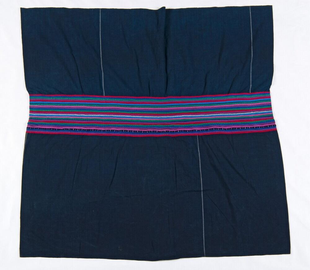 Donkerblauwe wikkelrok met gestreepte band