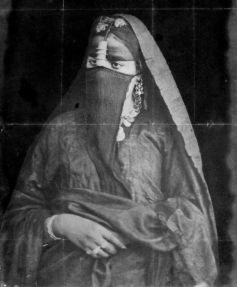 Studioportret van een Egyptische vrouw