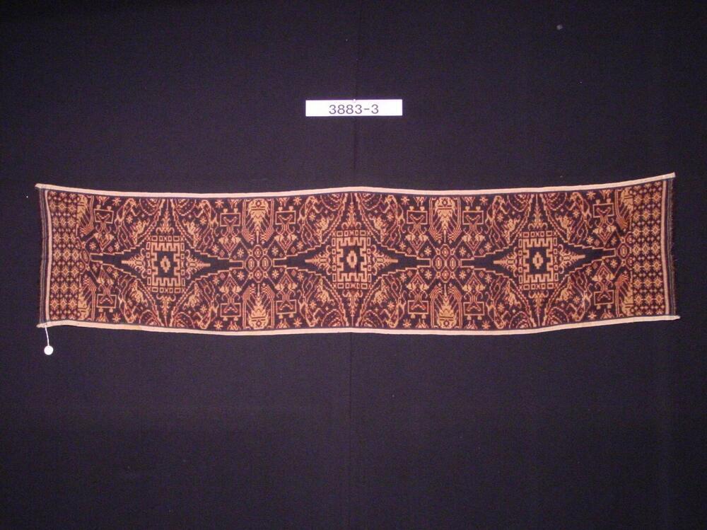 Katoenen borstdoek met ornament in dubbelikat