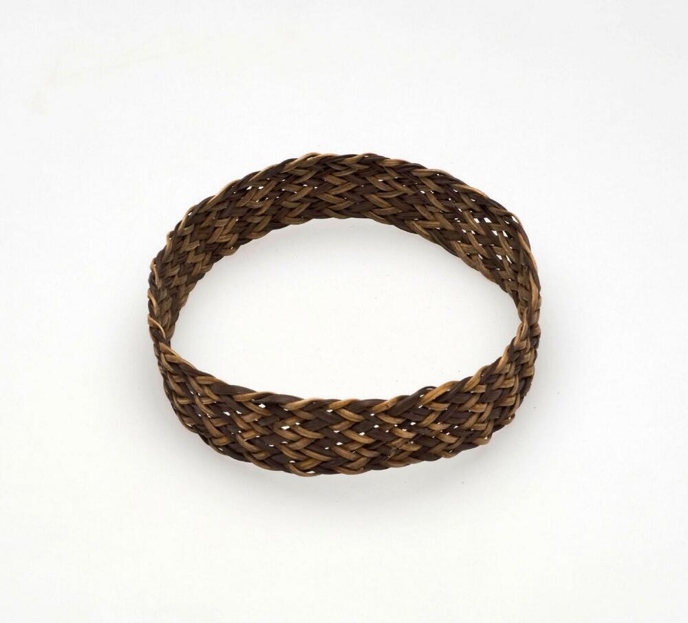 Armband van gevlochten bamboe