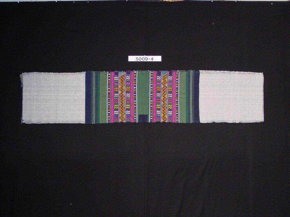 Weefsel bestemd om een blouse van te maken