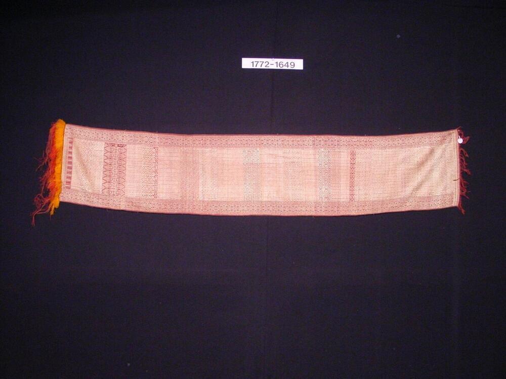 Zijden schouder- en borstdoek