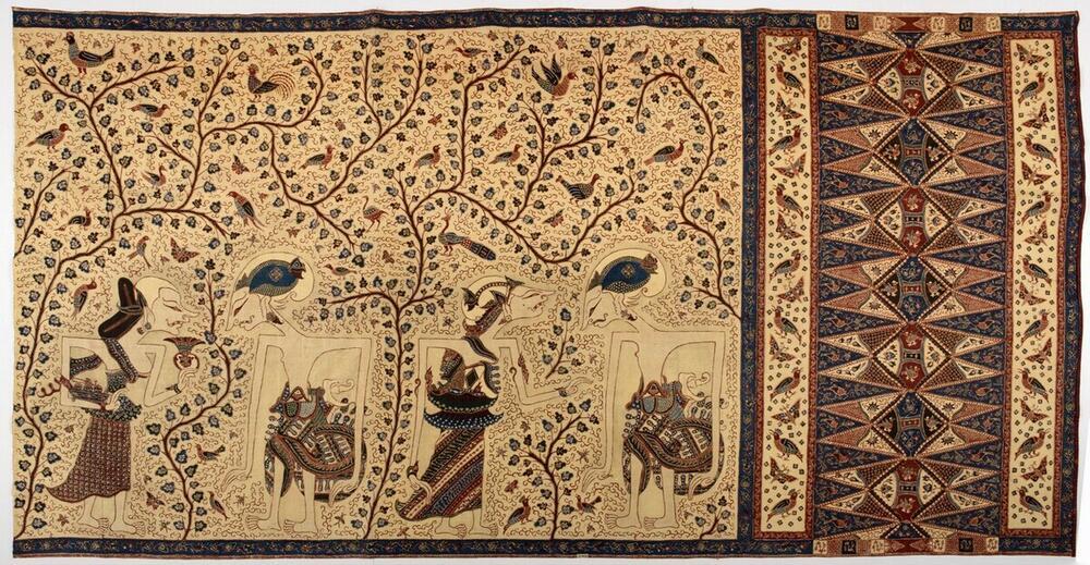 Heupdoek van katoen met gebatikte wayangfiguren en goudkleurige versiering