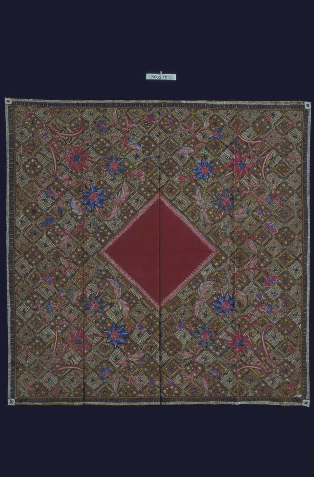 Katoenen hoofddoek voor man met centrale ruit en florale motieven
