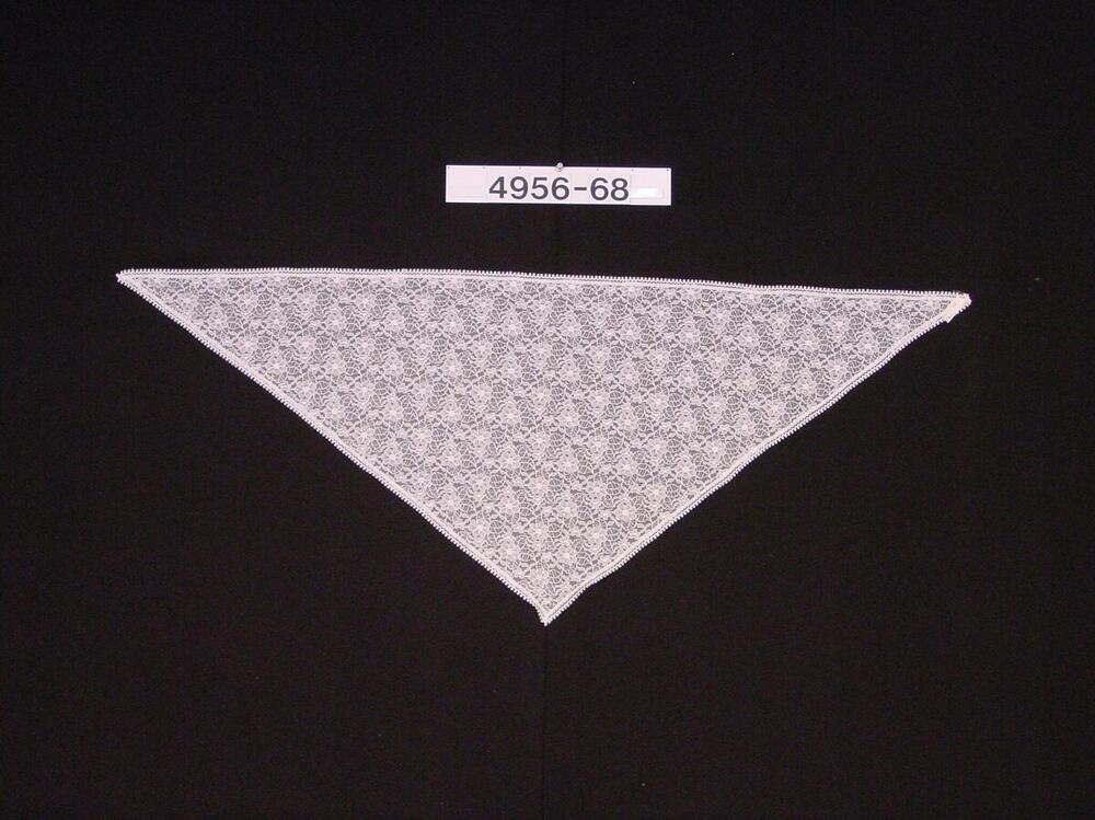 Nylon hoofddoek voor een Hindoestaanse vrouw