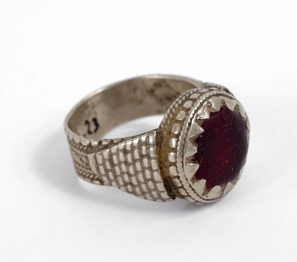 Ring