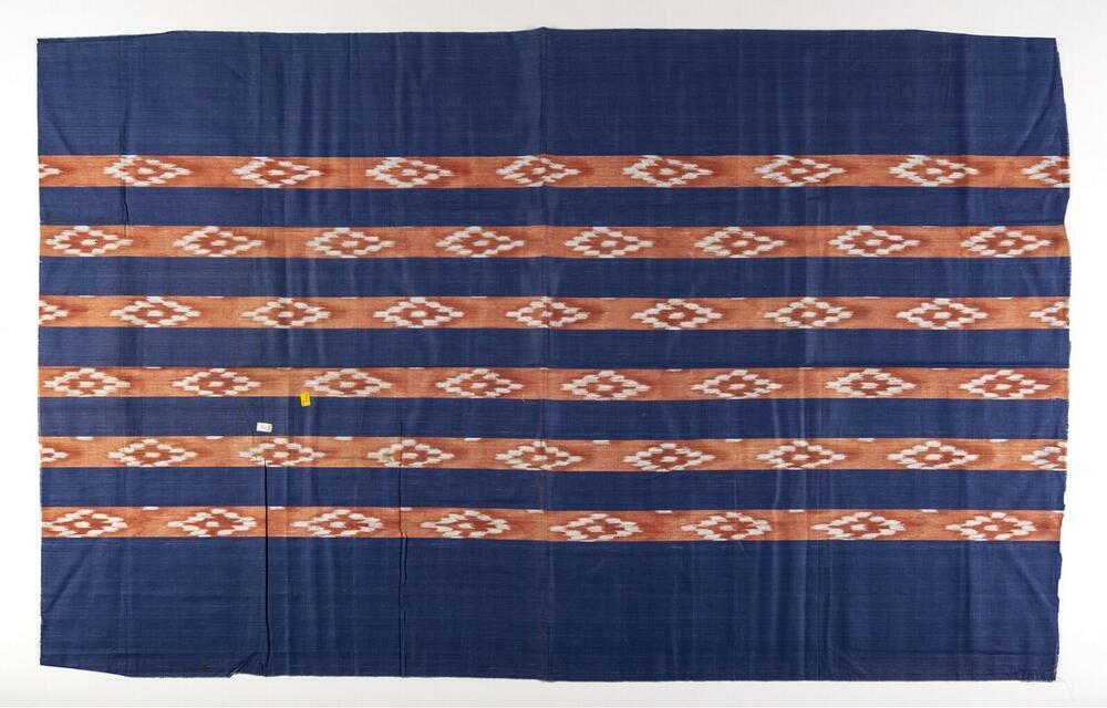 Een katoenen sarong gedragen door vrouwen.