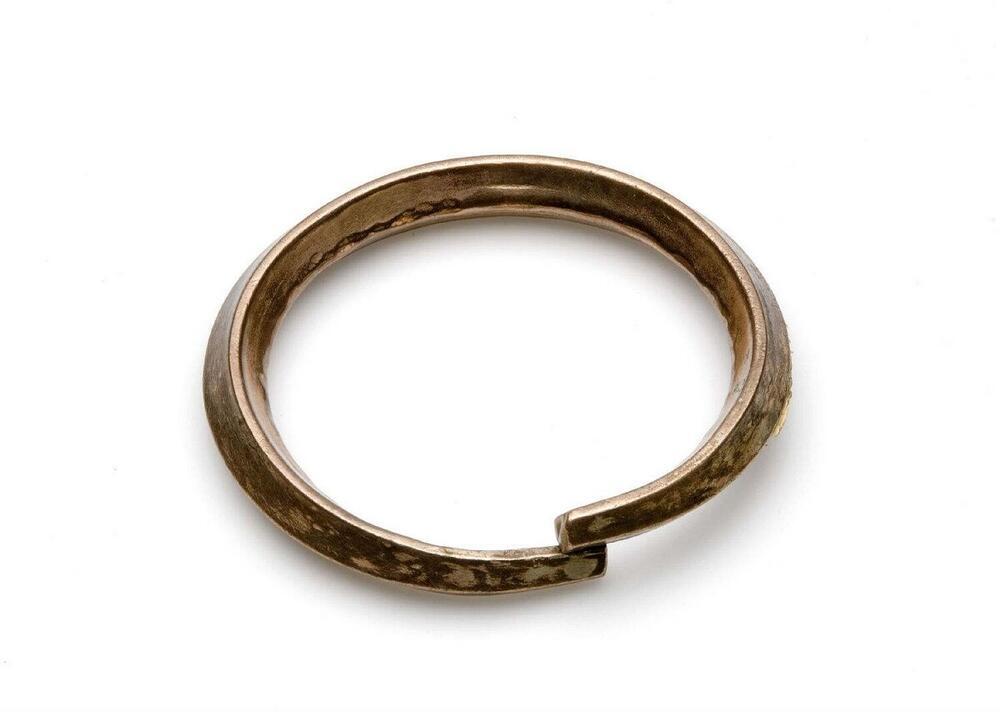 Koperen beenring