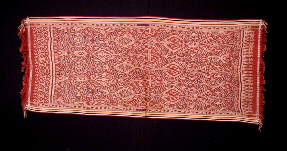 Katoenen doek met patroon in scheringikat