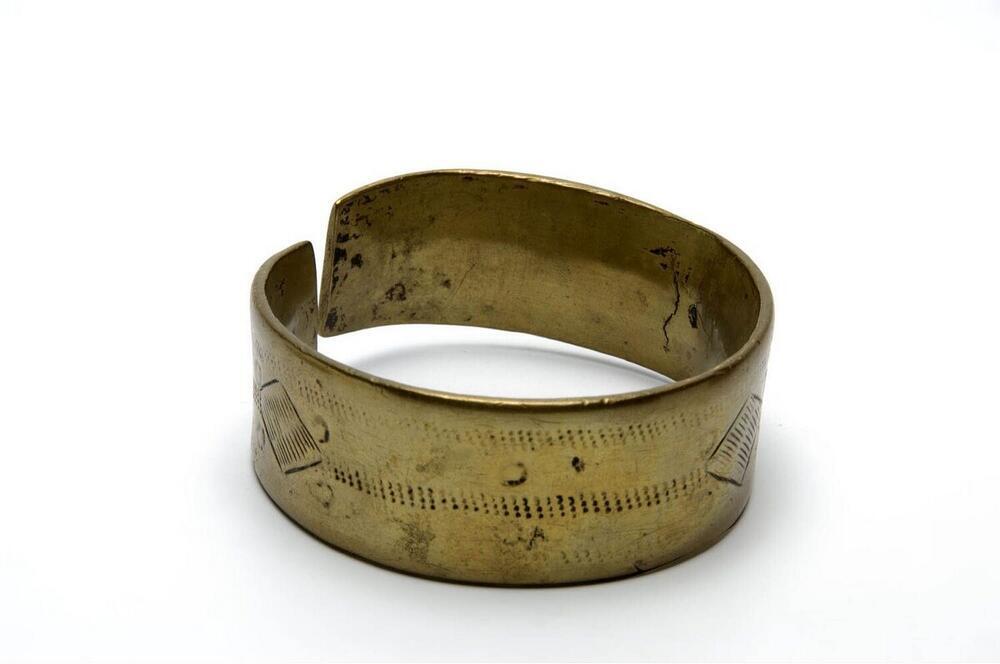 Armband van geelkoper