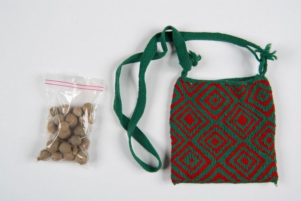 Tas