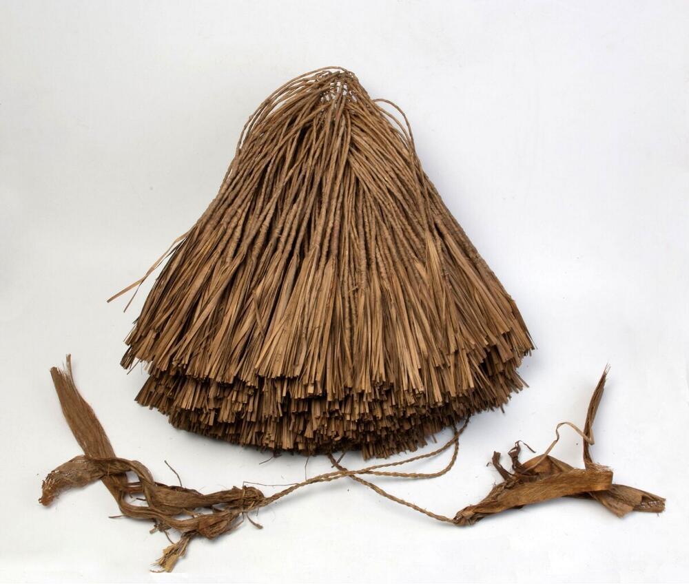 Hair extension made of sedge