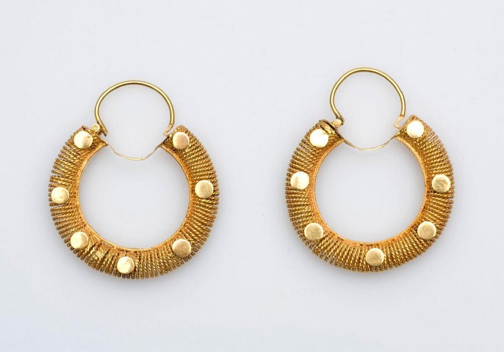 Gouden oorhanger