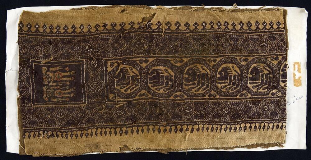Koptisch weefselfragment met mens- en dierfiguren